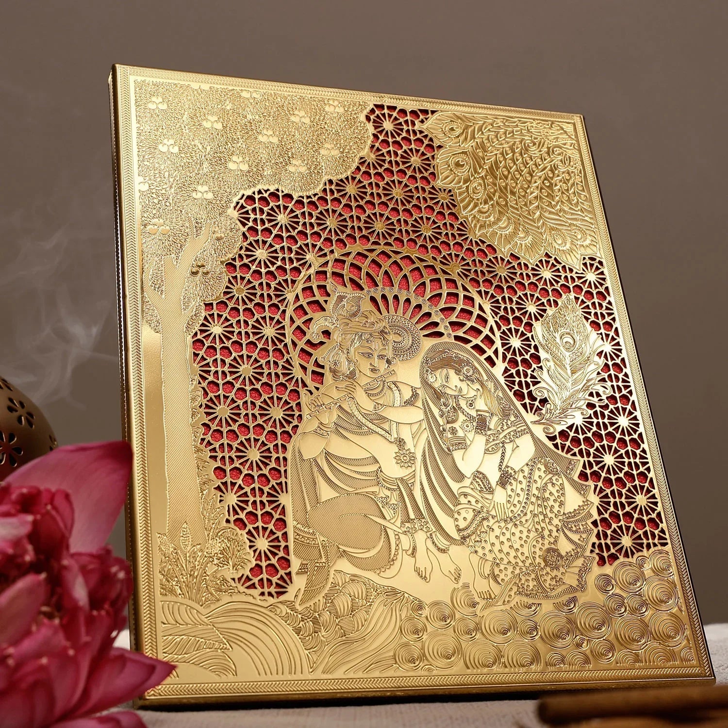 THE ETERNAL KRISHNA - DIVINE KEEPSAKES