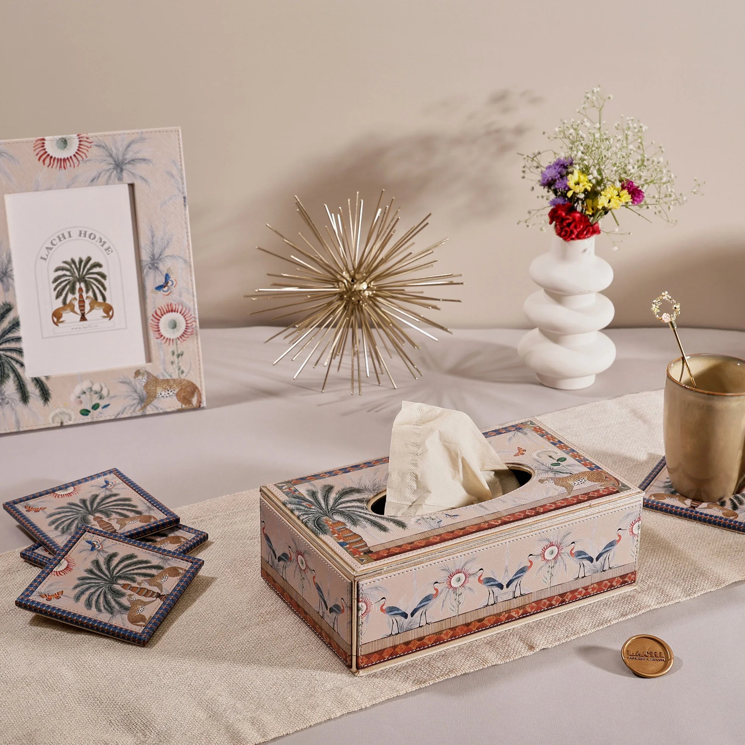 Palm Bastion - Tissue Box