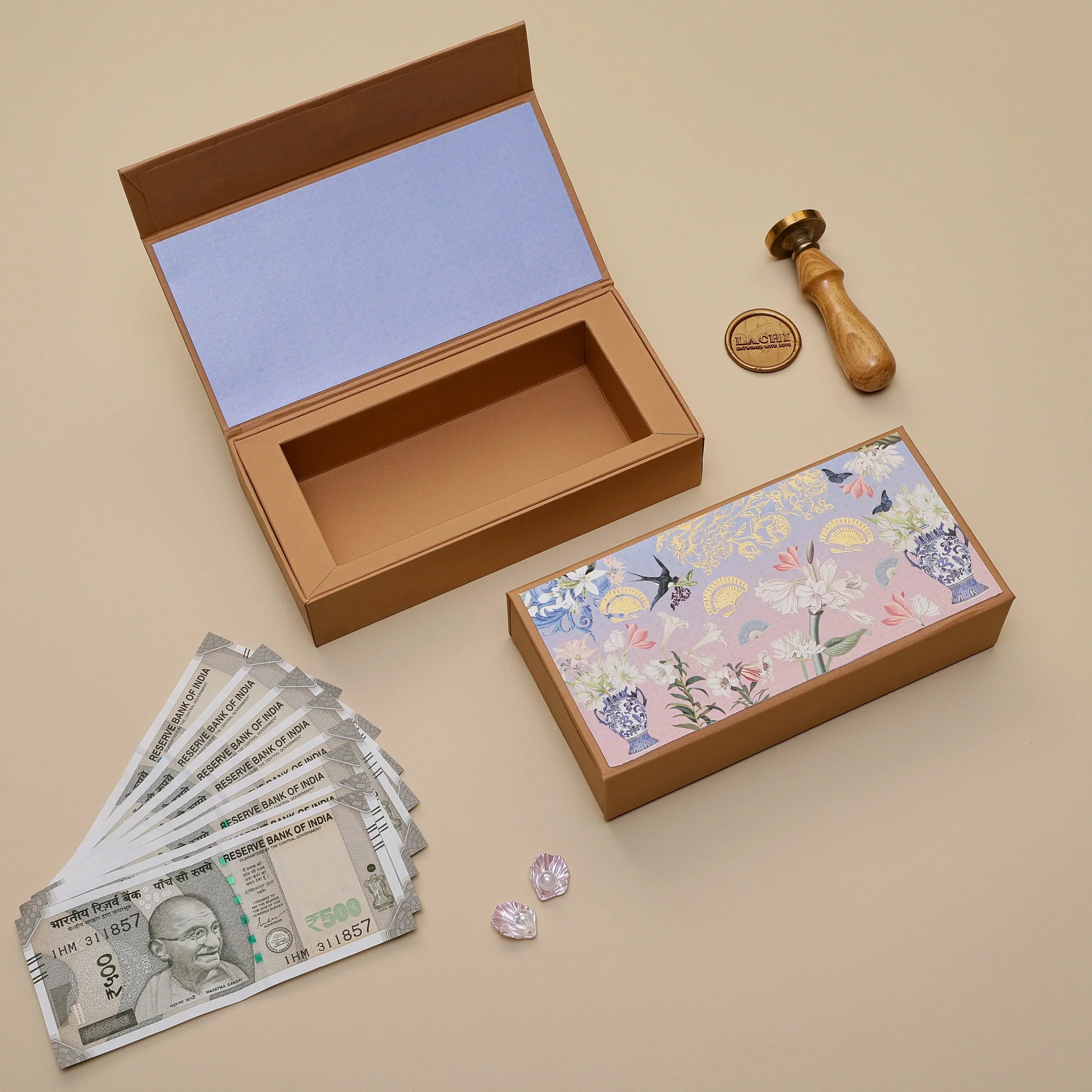 FLUTTERING BLISS - CASH BOX