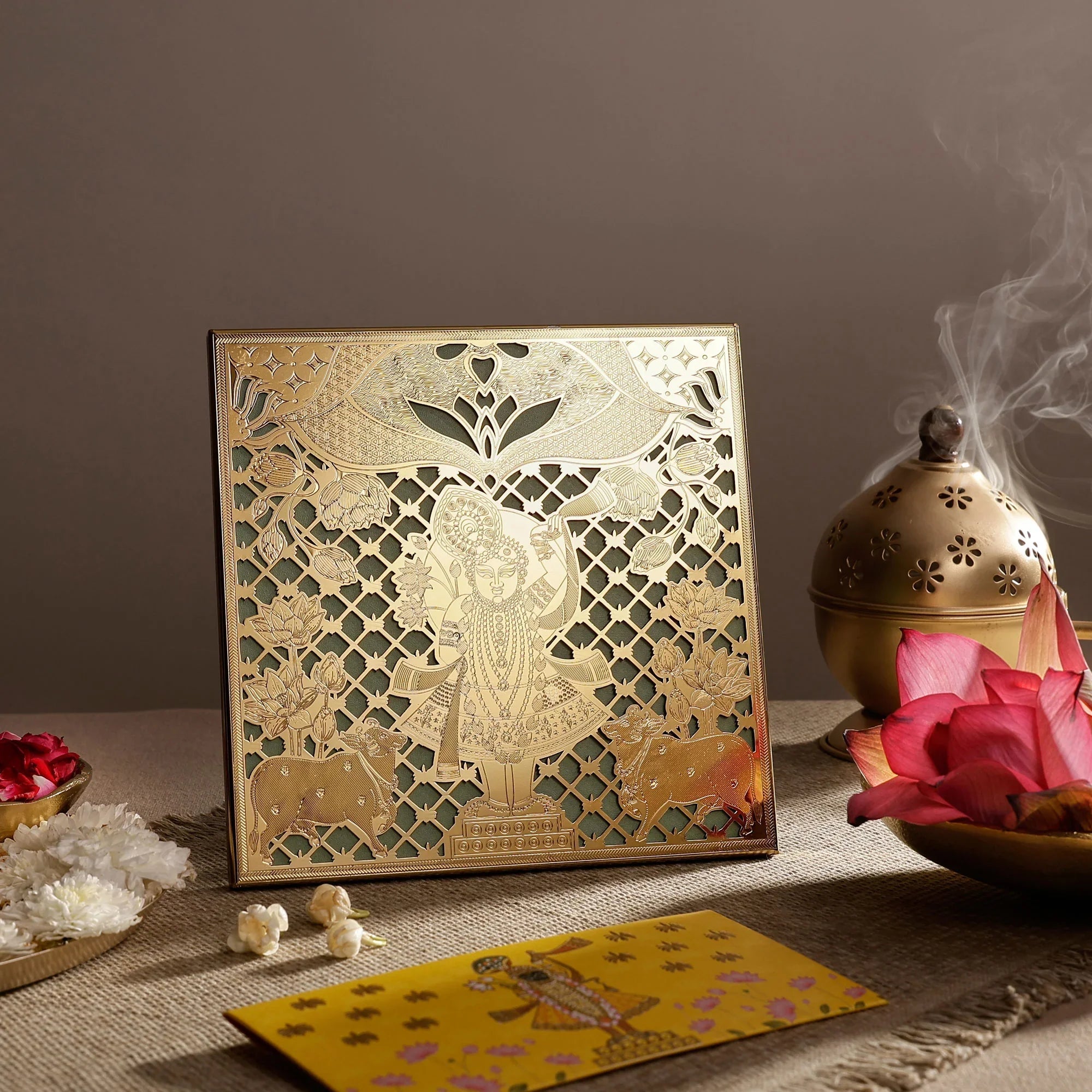 THE SACRED SHRINATHJI - DIVINE KEEPSAKES